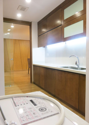 Thiết kế và thi công nội thất chung cư Dolphin Plaza 150m2 nhà anh Tĩnh by kiến trúc Doorway, hoàn thiện thi công phòng bếp góc 01a