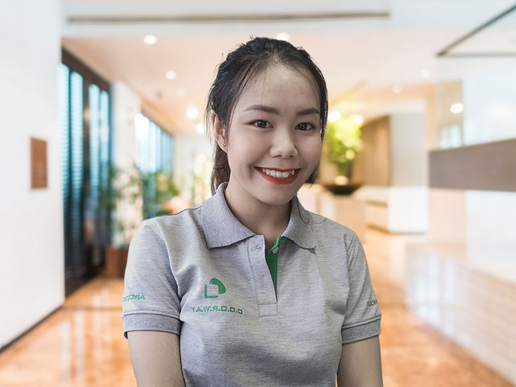 Ms Hà